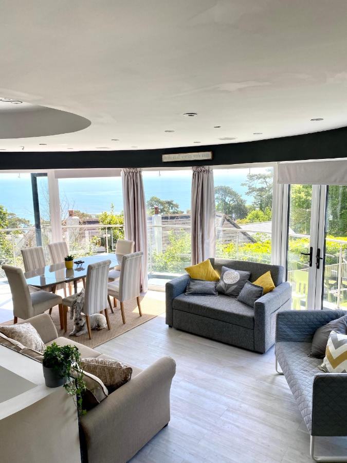 One Of The Best Properties In Lyme! Breathtaking Views Across The Whole Bay. 3 Stories With 2 Tier Veranda Around The Property. Sleeps 6 Lyme Regis Eksteriør billede